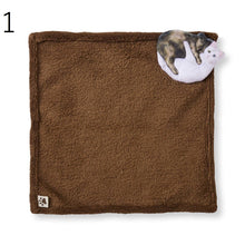 將圖片載入圖庫檢視器 Felissimo 貓部 日本正版 發現貓踪! 在毛毯中熟睡的手帕 - 四款可選
