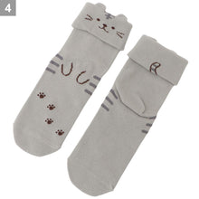 將圖片載入圖庫檢視器 Fuku Fuku Nyanko 日本正版 貓咪涼感抗菌除臭摺疊中筒襪 - 六款可選
