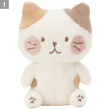 將圖片載入圖庫檢視器 Fuku Fuku Nyanko 日本正版 貓咪面紅臉頰坐姿公仔- 三款可選
