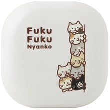 將圖片載入圖庫檢視器 Fuku Fuku Nyanko 日本正版 貓咪無線藍芽耳機連矽膠套- 三款可選
