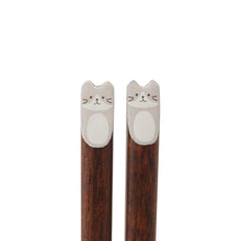 將圖片載入圖庫檢視器 【預訂】Fuku Fuku Nyanko 日本正版 貓咪天然木製筷子 - 三款可選

