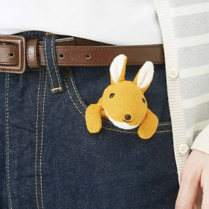 【預訂】 Felissimo YOU+MORE! 日本正版 從口袋裡探頭出來的好奇袋鼠寶寶毛巾手帕