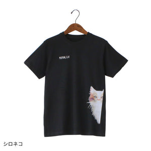 TOMO CORPORATION 日本直送 原創「Peeking Cat 偷望的貓咪」白貓插畫黑色T恤（ S Size）