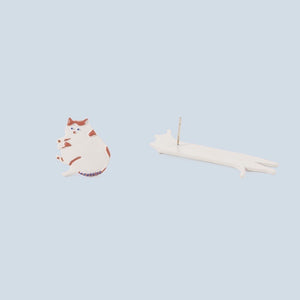 「伸長子」貓咪不對稱立體925銀針耳環